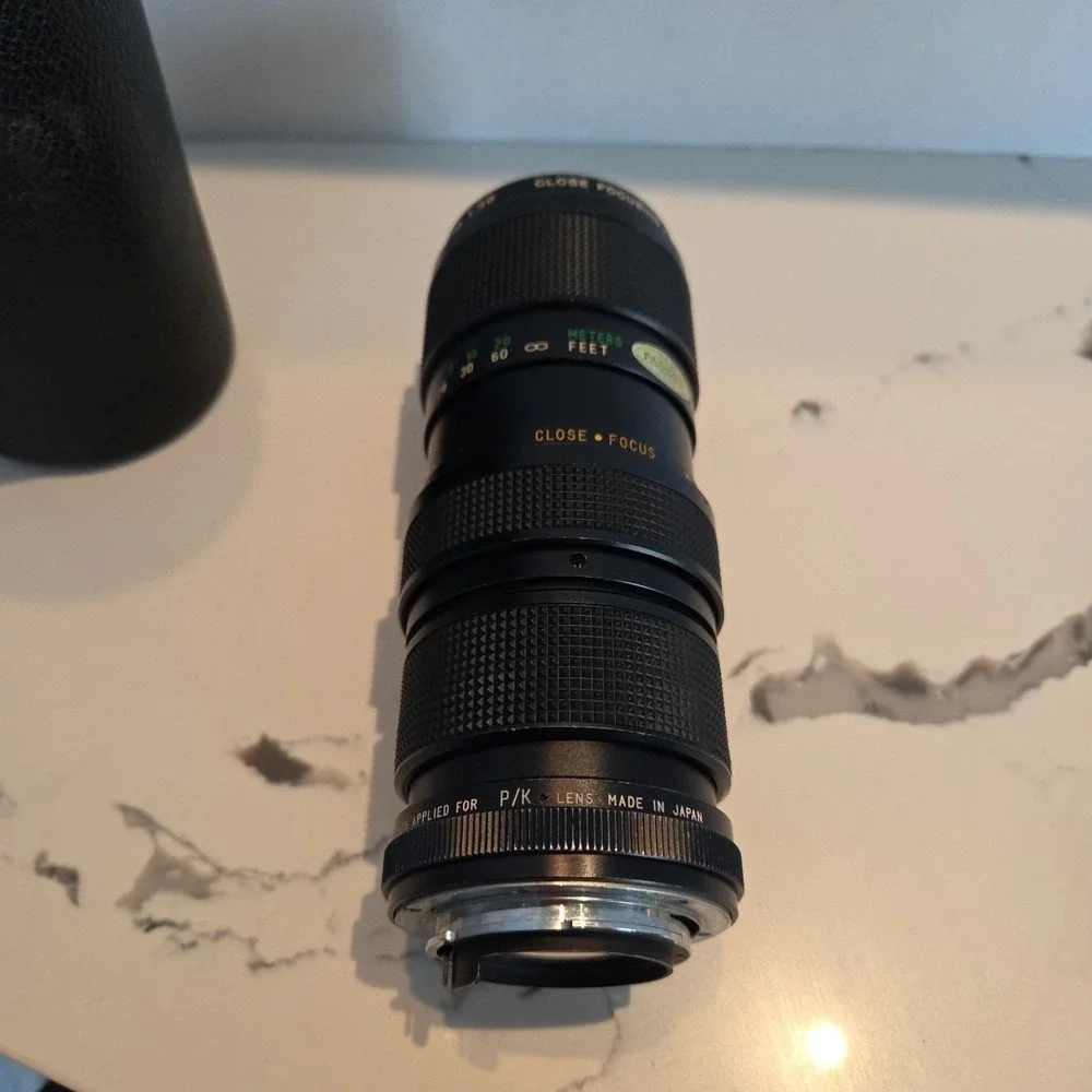 Vintage Vivitar 75-205 mm 1:3.8 Close Focusing Auto‎ Zoom Lens Asanuma Case